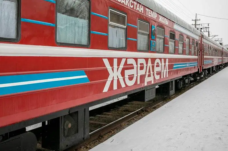 Врачи медпоезда «Жәрдем»  в Атырауской области приняли более 14 тысяч пациентов