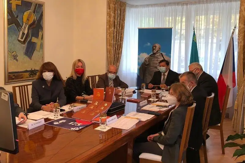 Презентована книга Абая «Слова назидания» на чешском языке