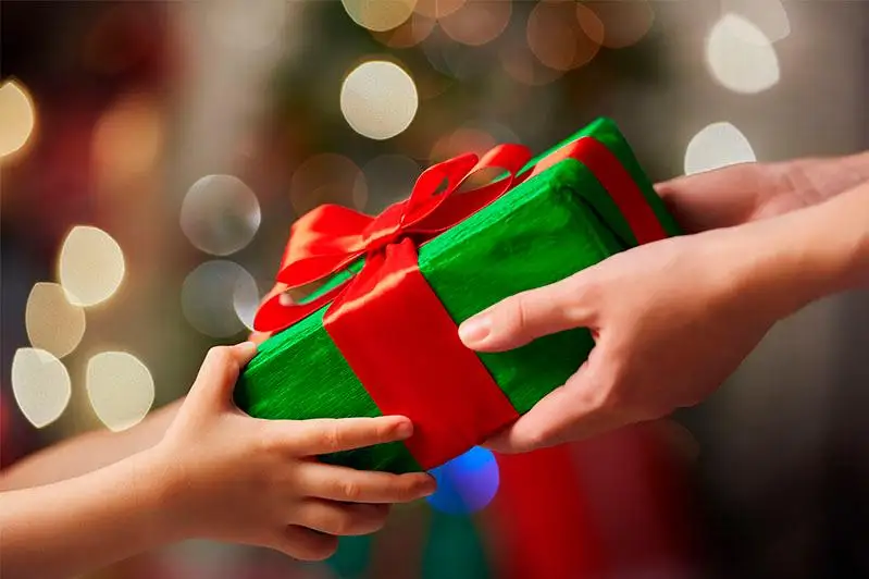 Мечты детей-сирот исполнили перед Новым годом жители СКО