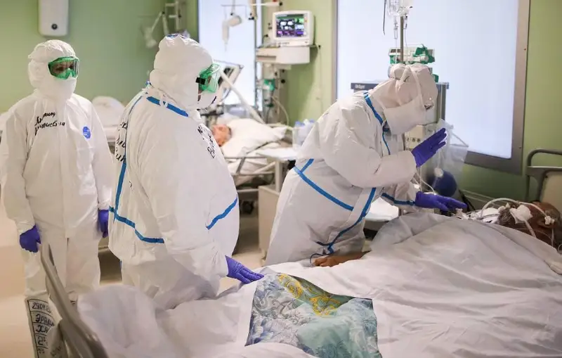 На 10 699 возросло за сутки число заболевших коронавирусом в России