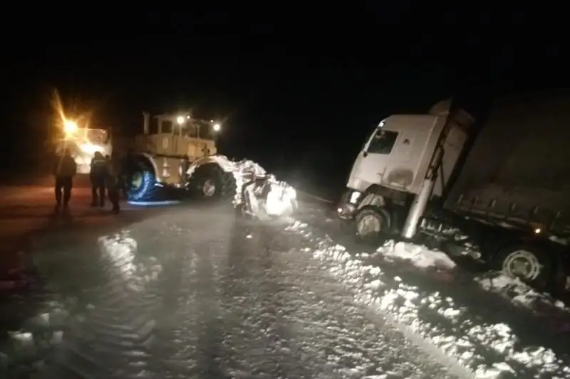 Горячую линию на период снегопадов и морозов открыли в Северо-Казахстанской области