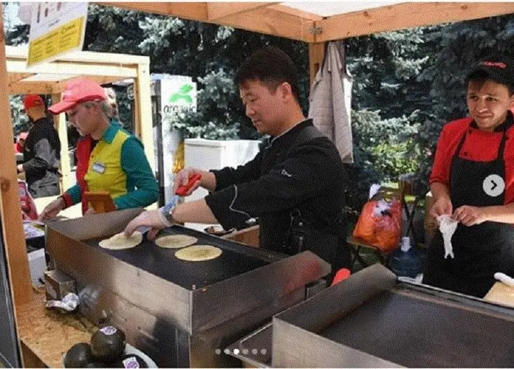 Фестиваль еды прошел в Алматы