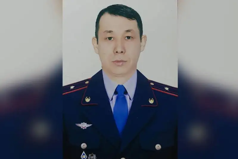 Три операции перенес полицейский, выпрыгнувший за педофилом с 13-го этажа