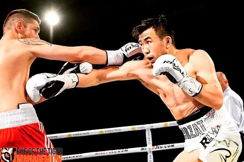 Небитый казахстанский боксер сразится с мексиканцем по прозвищу «Тайсон»