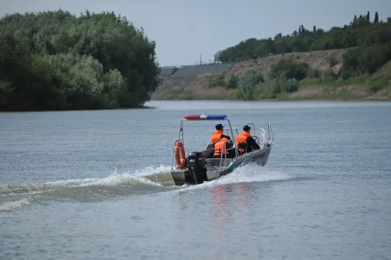 Павлодарские спасатели оказали помощь тонувшим людям