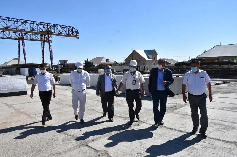 Сенаторы продолжают поездки по регионам