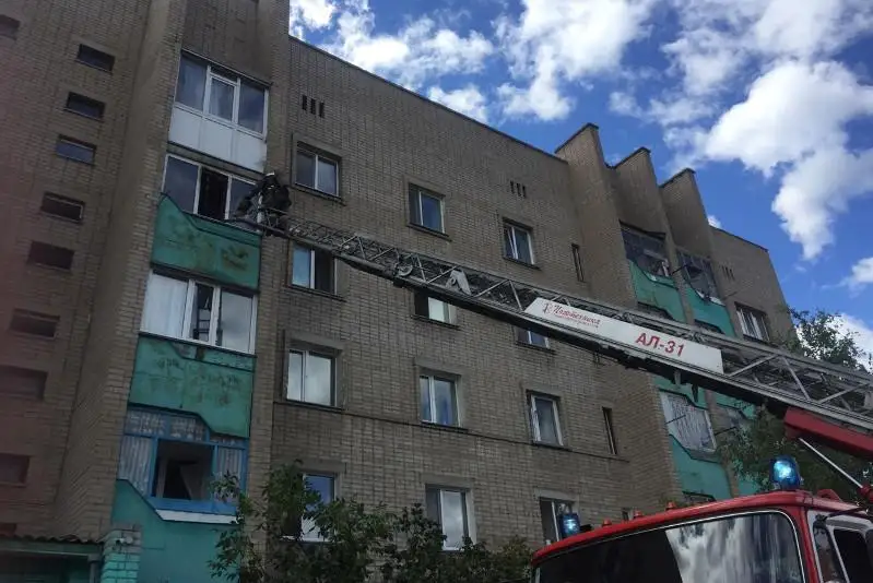 Беременную женщину спасли при пожаре в Петропавловске