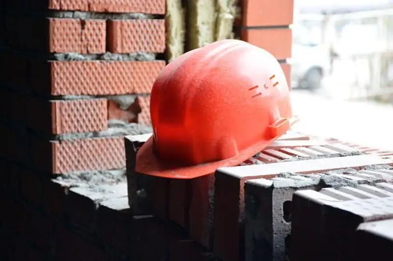 24-летний рабочий погиб на стройке в Атырау