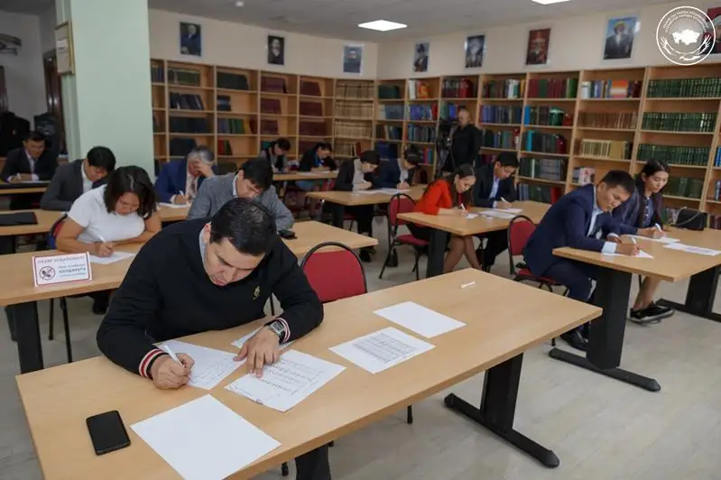 Всеобщий диктант на основе латинской графики прошел в стране