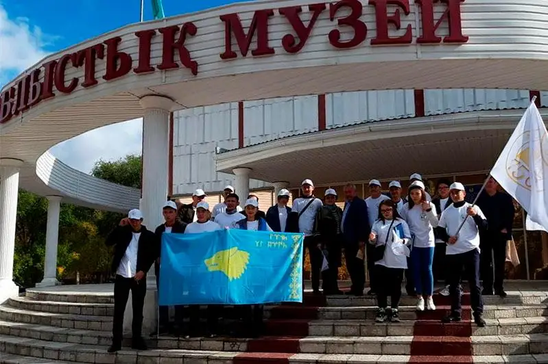 Карагандинцы отправились в научно-познавательную экспедицию «Улытау - колыбель Золотой Орды»