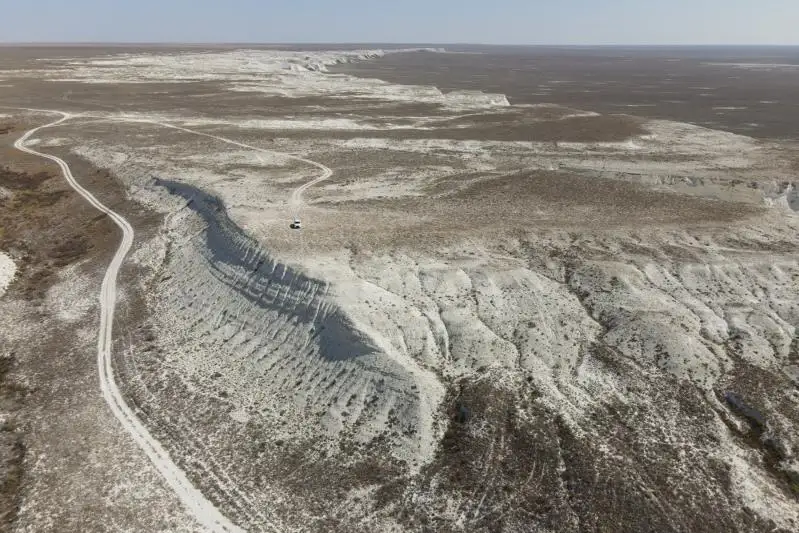 Меловое плато Акергешен в степях Атырауской области - маршрут для внутреннего туризма
