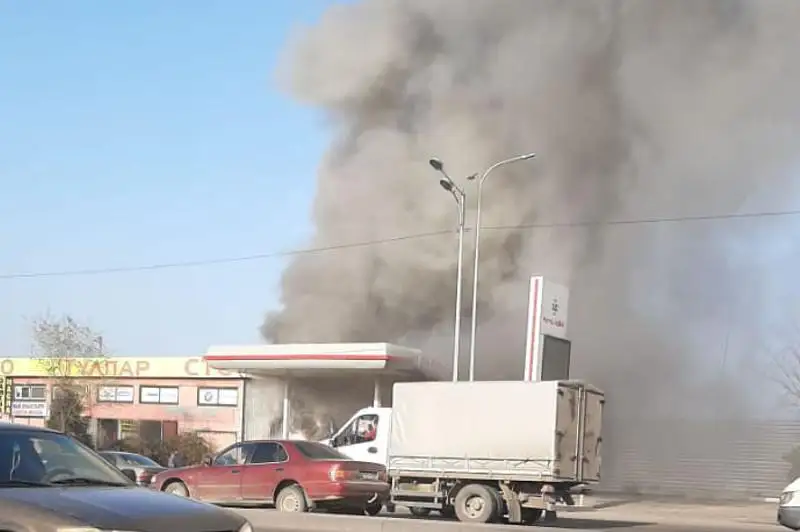 Пожар на АЗС в Алматы ликвидирован