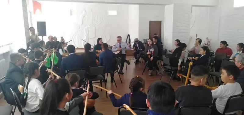 Успенский районный домбровый оркестр создали в Павлодарской области