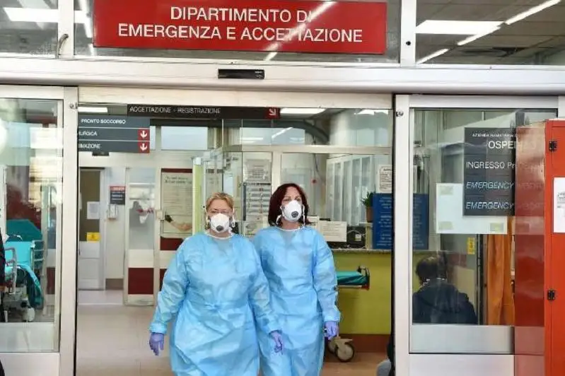Коронавирус в Италии: число смертельных исходов превысило 1000 человек