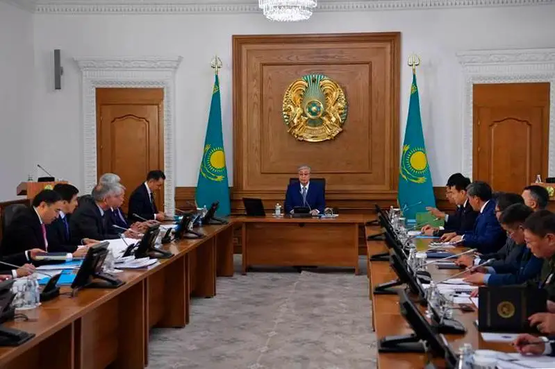 Какие задачи по дальнейшему развитию Алматы поставил Президент