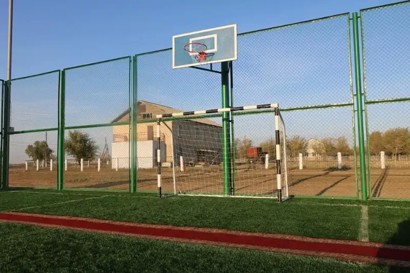 Четыре спортплощадки открыли в районе ЗКО