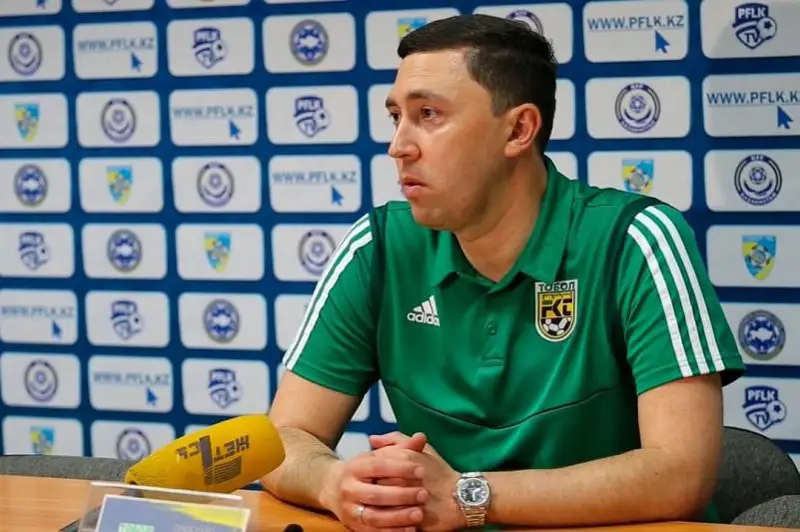 Костанайский «Тобол» вновь остался без главного тренера