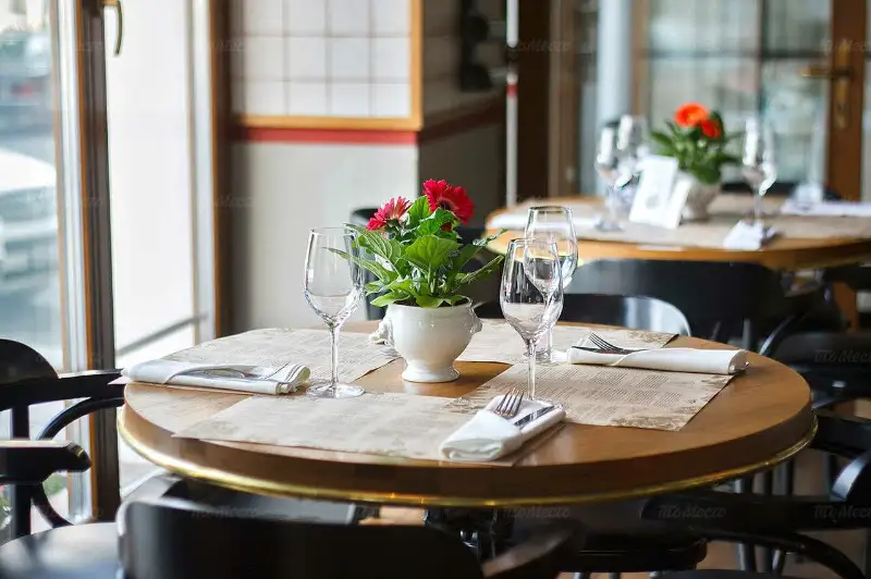 Как будут работать кафе в алматинских ТРЦ