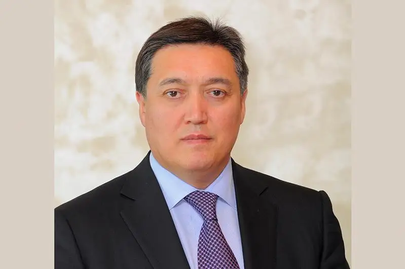 Аскар Мамин поздравил казахстанцев с Пасхой