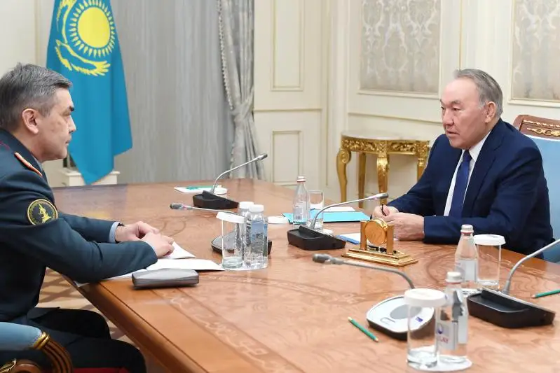 Председатель Совета Безопасности встретился с министром обороны Нурланом Ермекбаевым