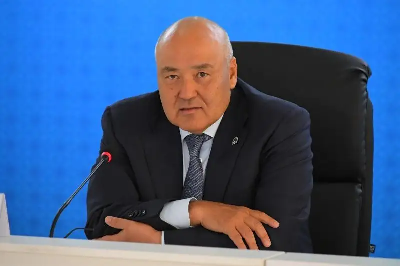 Усилить во​ фракции Nur Otan обсуждение актуальных проблем призвал Умирзак Шукеев