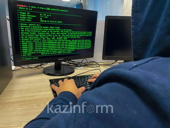 Казахстанцев предупреждают о резком росте компьютерных вирусов