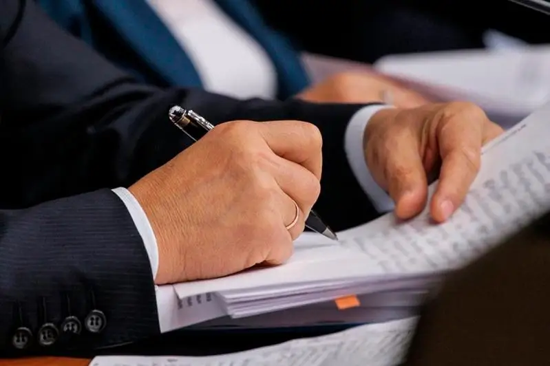 Почему задерживаются на работе госслужащие СКО