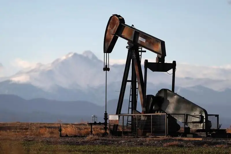 Цена нефти Brent упала на 6,6%