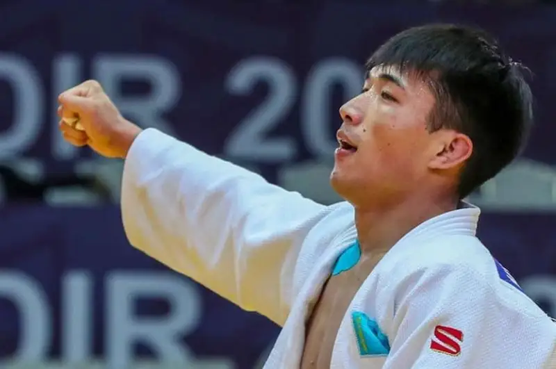 Казахстанец завоевал «золото» на Grand-Slam по дзюдо
