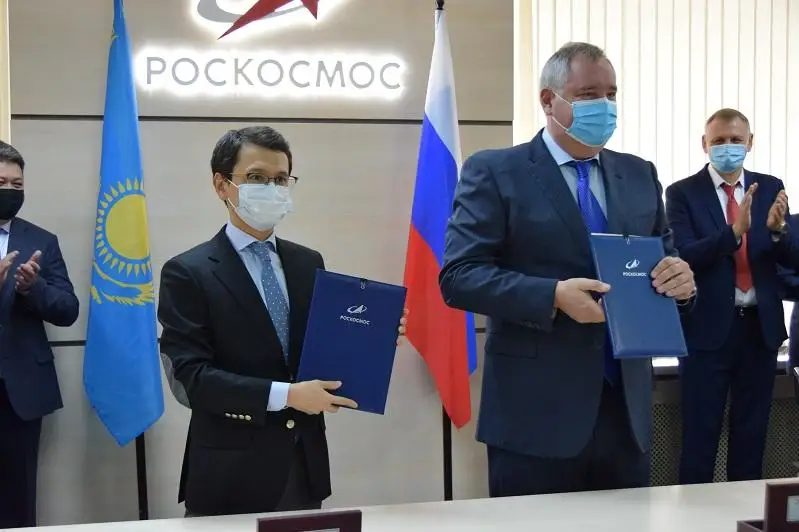 Багдат Мусин встретился с генеральным директором Роскосмоса в Москве