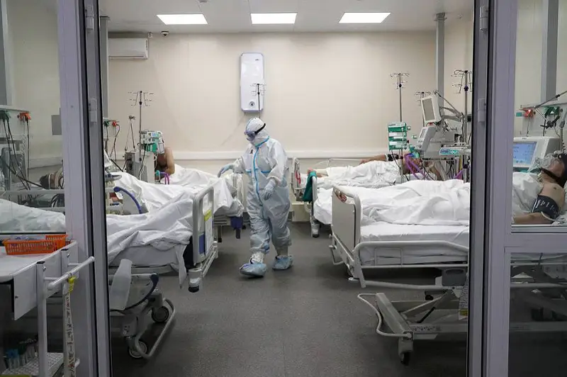 Россия стала второй в мире по числу подтвержденных случаев коронавируса