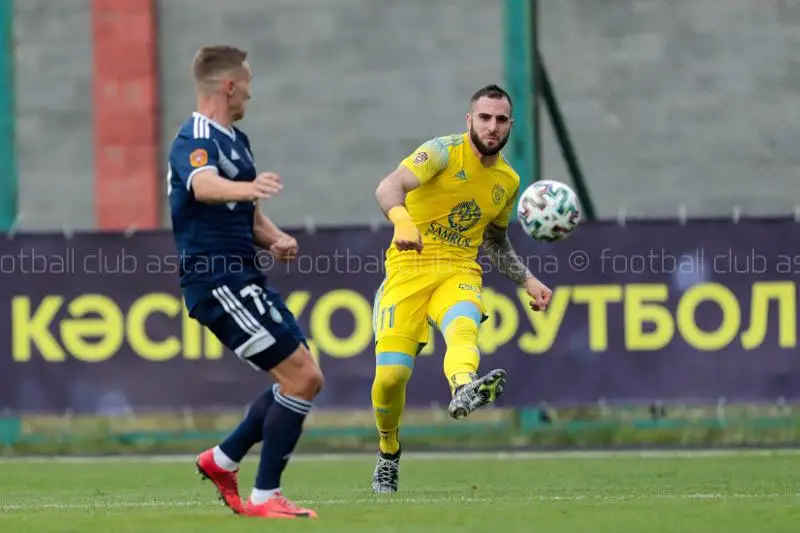 «Астана» победила «Ордабасы» в матче с двумя пенальти