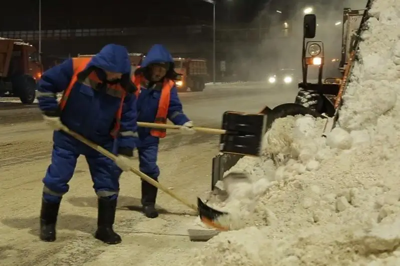 Убирать снег по ночам обещают в Петропавловске