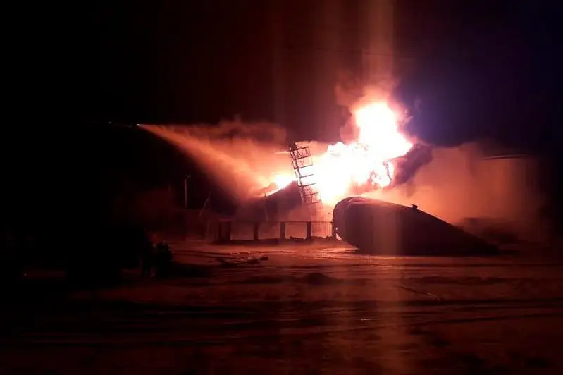 Комиссия по расследованию возгорания нефтяного резервуара создана в Актюбинской области