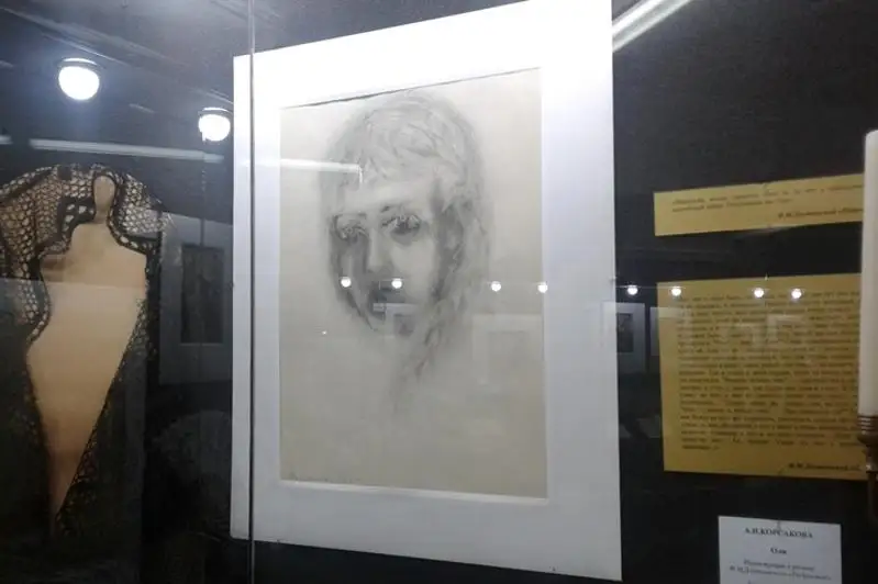 Уникальные графические работы по произведениям Фёдора Достоевского показали в Семее