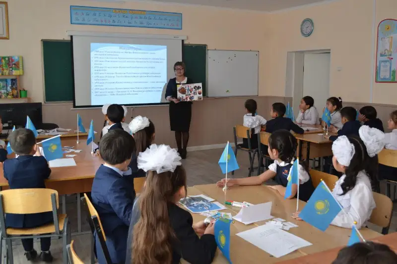 Более 21 тысячи учеников приняли участие в общереспубликанском открытом уроке в Караганде