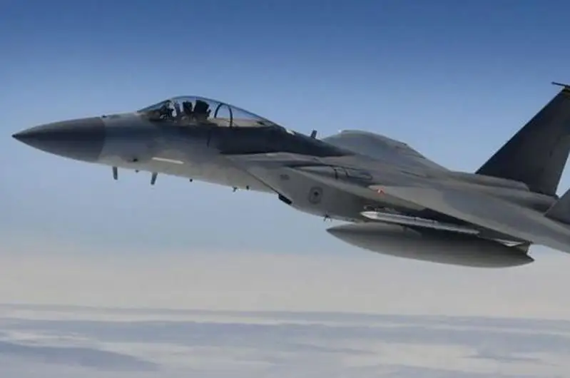 Крушение истребителя ВВС США: пилот обнаружен мертвым