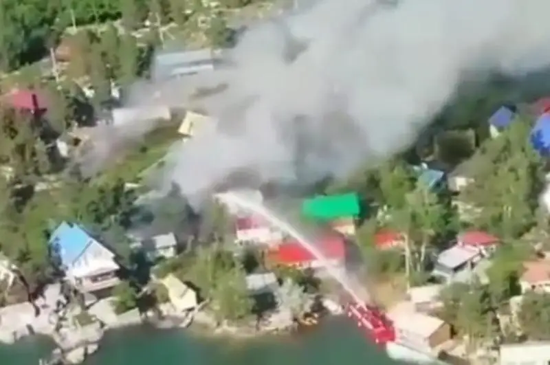 База отдыха загорелась в ВКО