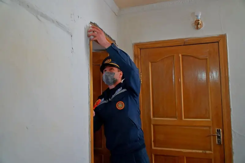 Обходы проводят спасатели в частном секторе столицы