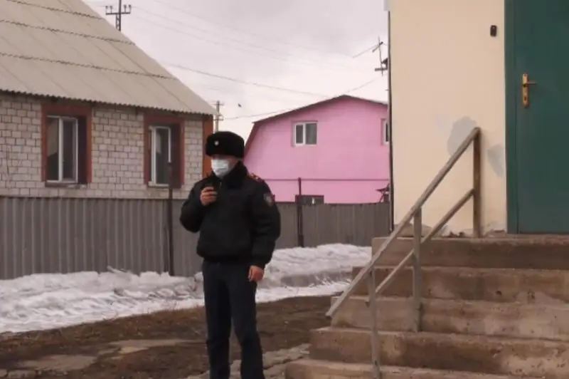 В столице обнаружен цех, где незаконно производили антисептики