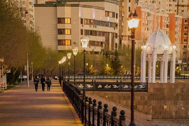 Митингующие могут заразить КВИ весь город - главный санврач Нур-Султана