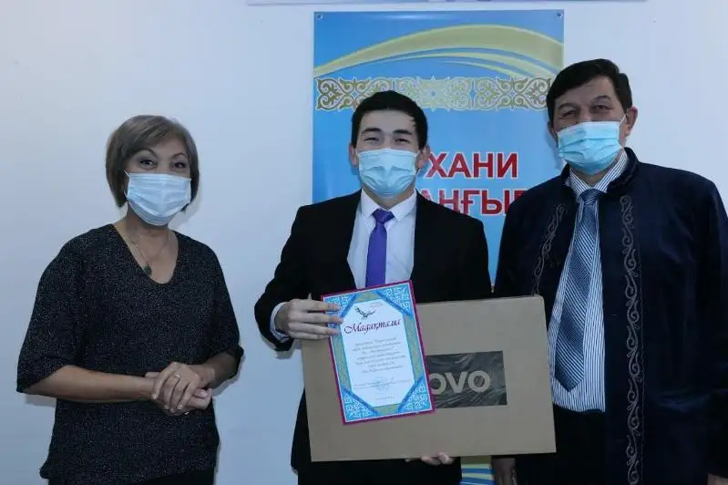 Творческий конкурс в честь 175-летия Абая проведен в Акмолинской области