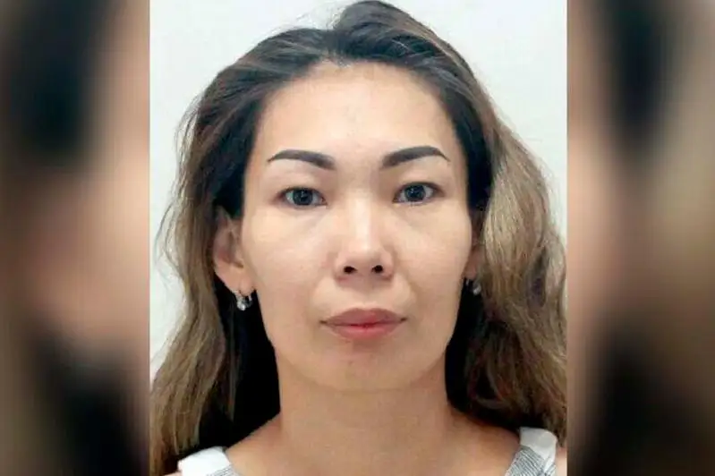 Мошенница обещала устроить алматинцев в нефтяную компанию