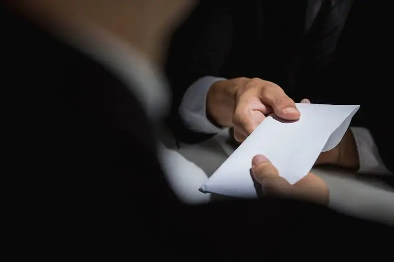 Замакима города Жетысая осудили за взятку