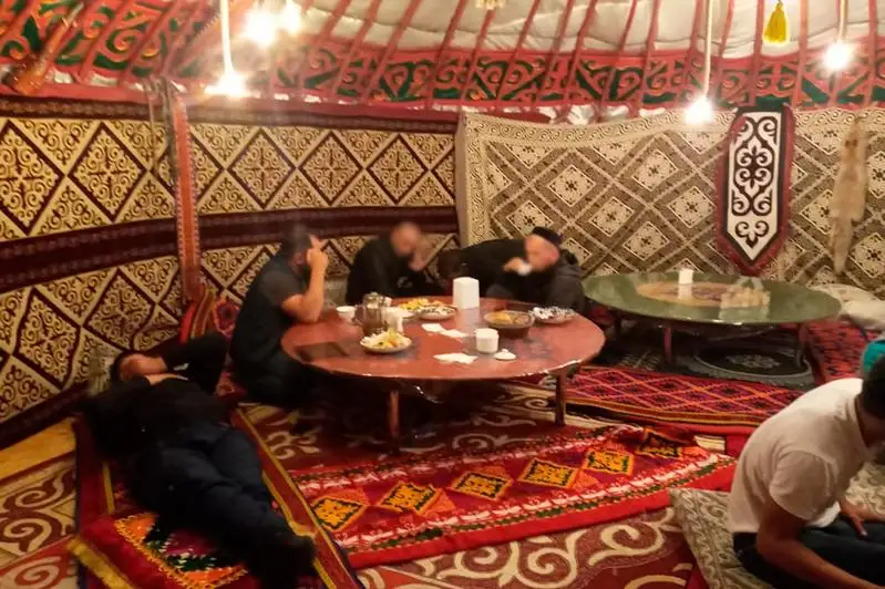 Кафе и сауны работали ночью в столице