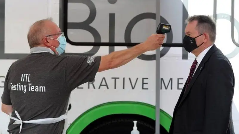 Коронавирус: в Британии новые ограничения могут продлиться полгода