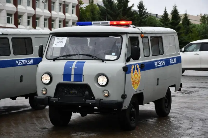 38 автомашин подарили  акмолинским полицейским накануне праздника