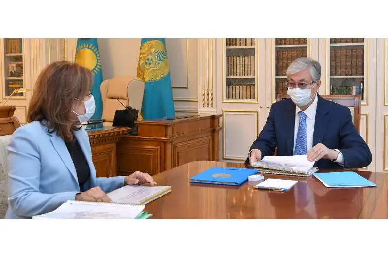 Глава государства дал ряд поручений Мадине Абылкасымовой