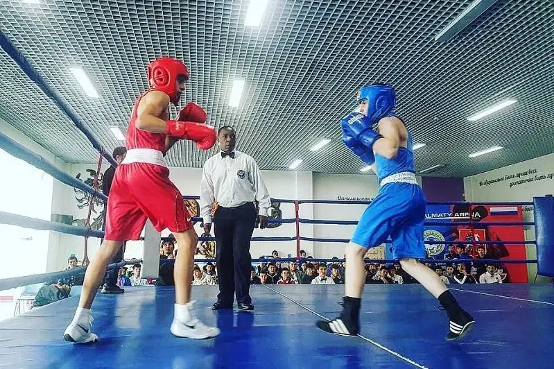 Встреча боксёров Алматы и Москвы закончилась вничью