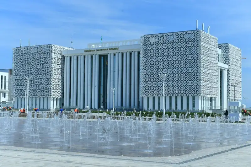 Акимы районов и городов Туркестанской области ежедневно ведут прямые эфиры